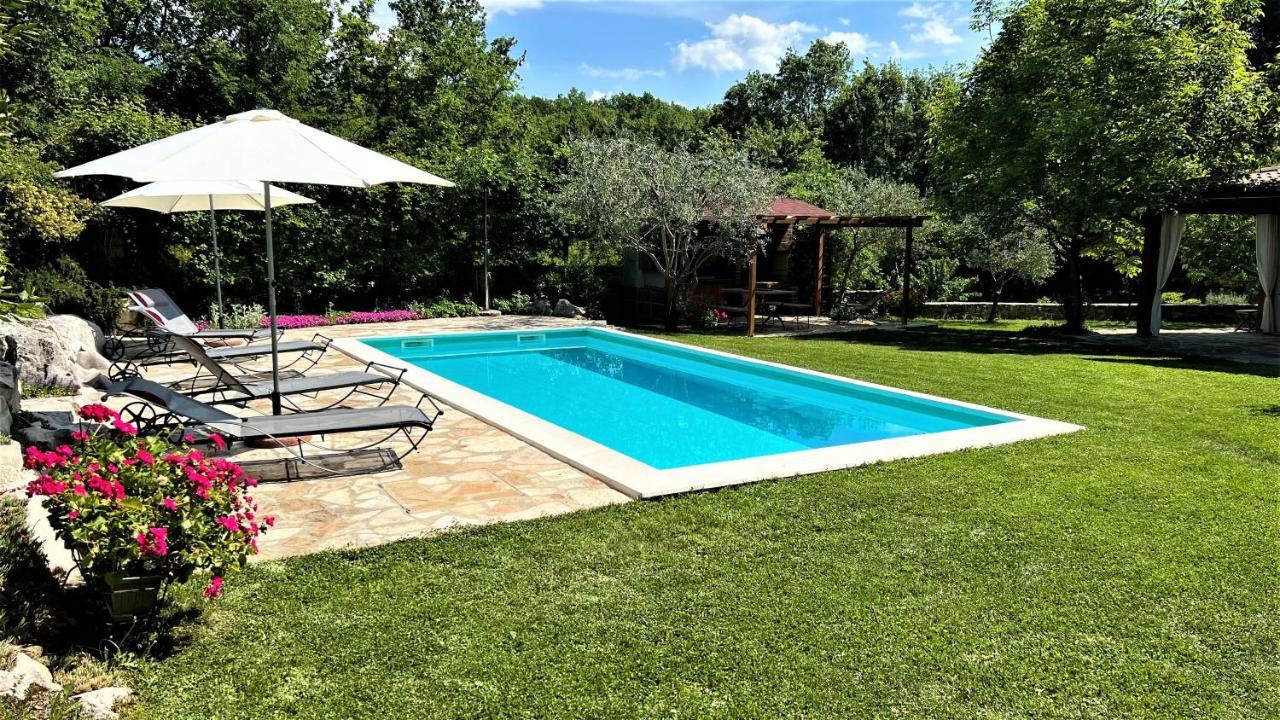 Holiday Home Casa Dei Farfui Momjan Exterior foto