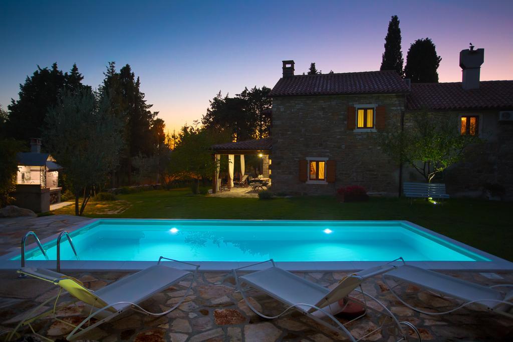 Holiday Home Casa Dei Farfui Momjan Exterior foto
